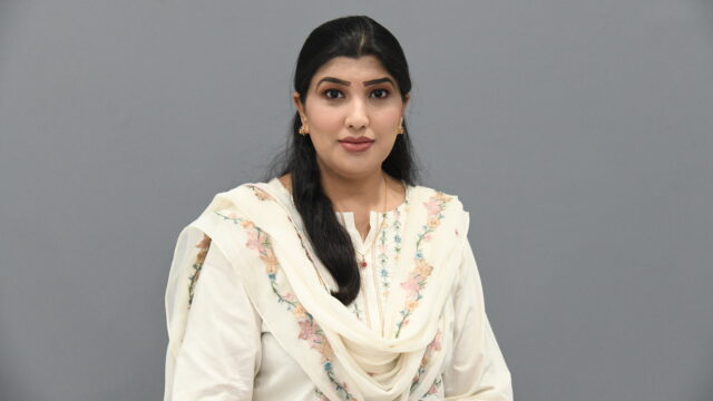 SURG LT CDR AMBAR FAYYAZ JAFRY MEDICAL SPECIALIST (2)