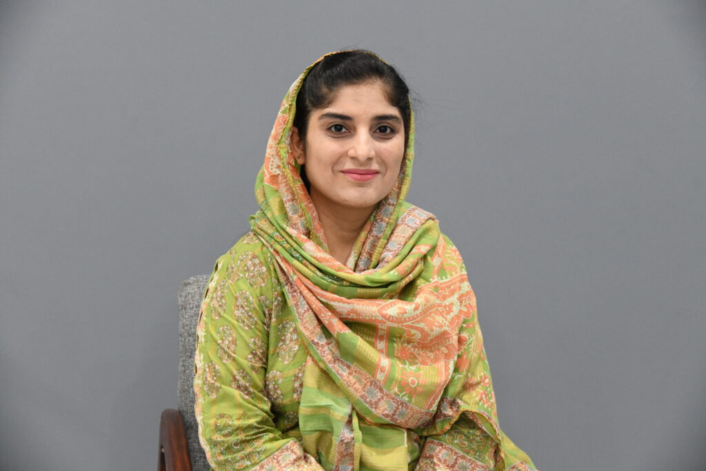 SURG LT CDR HINA NASEER MEDICAL SPECIALIST (3)